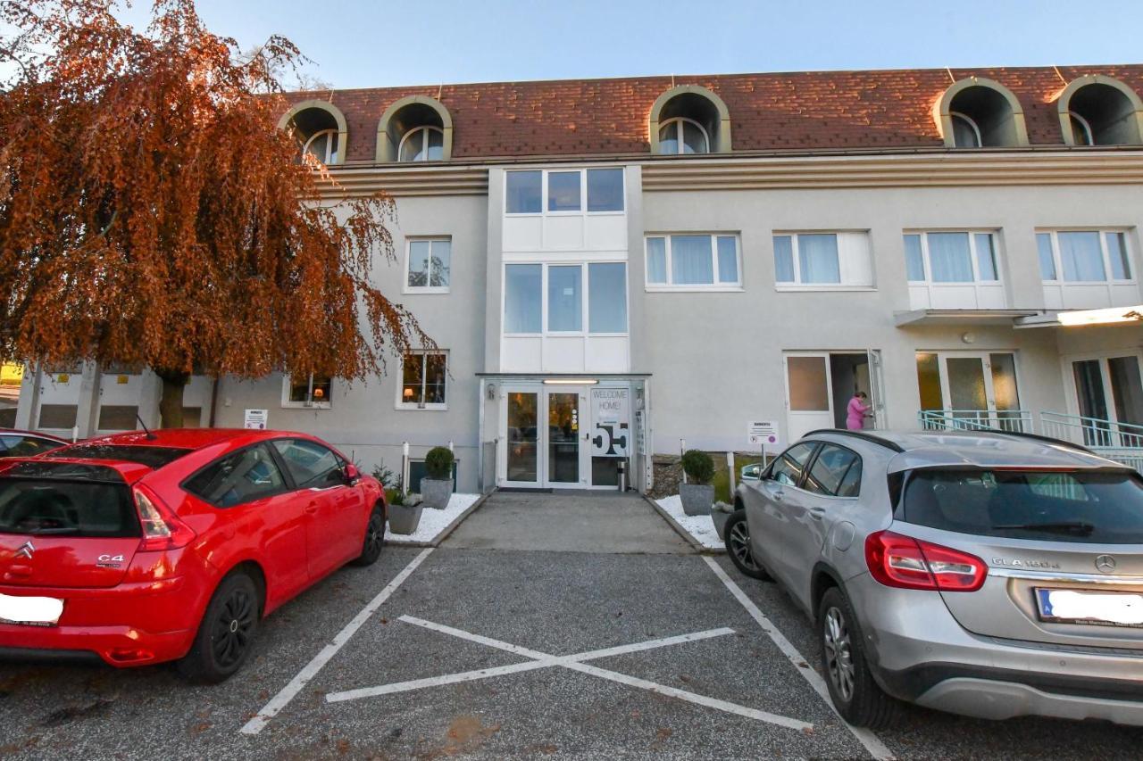 Motel55 - Nettes Hotel Mit Self Check-In In Villach, Warmbad ภายนอก รูปภาพ