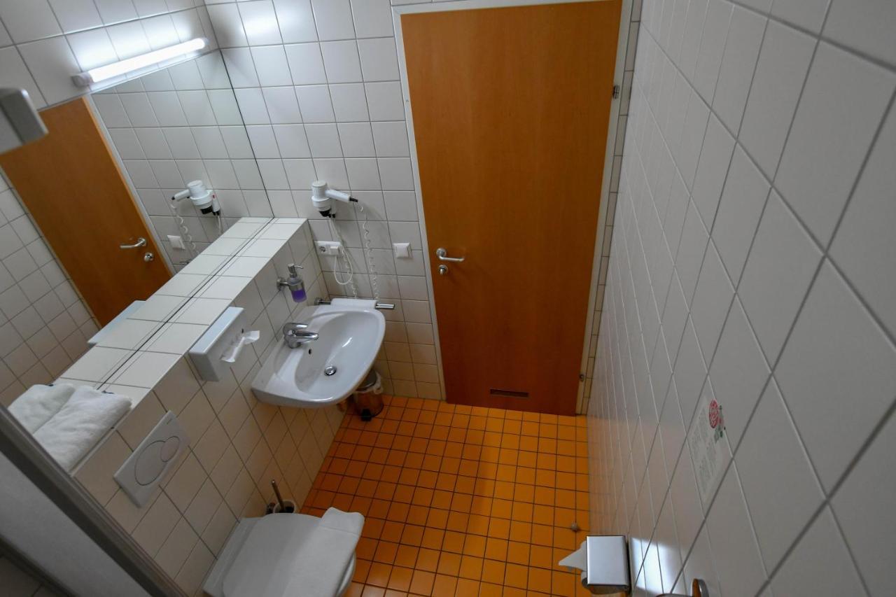 Motel55 - Nettes Hotel Mit Self Check-In In Villach, Warmbad ภายนอก รูปภาพ