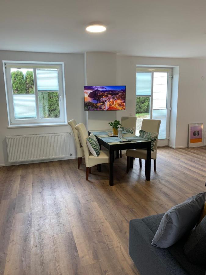 Motel55 - Nettes Hotel Mit Self Check-In In Villach, Warmbad ภายนอก รูปภาพ